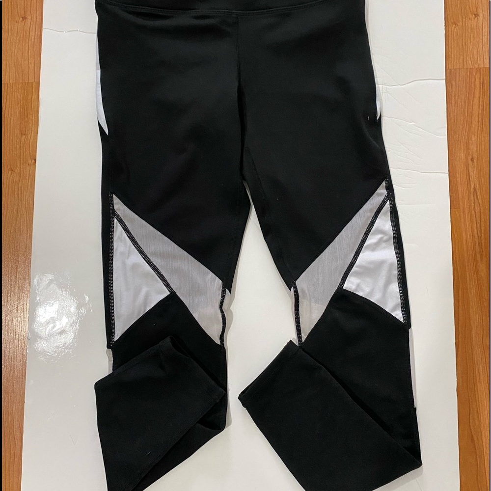 Fabletics Pants - Picture 2 of 6